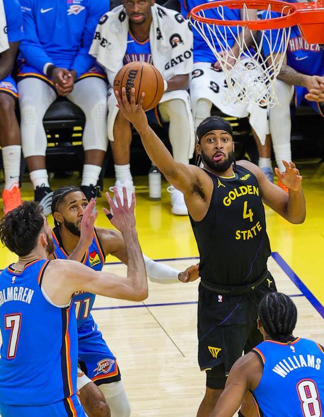 NBA常规赛｜雷霆胜勇士